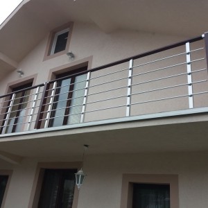 Алюмінієві поручні квадрат срібло з дерево поручня