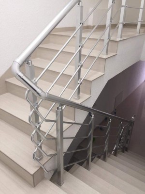 ПЕРИЛА АЛЮМИНИЕВЫЕ НА ЛЕСТНИЦУ КРУГЛЫЙ ПРОФИЛЬ ЦВЕТ СЕРЕБРО С ПРУТИКАМИ