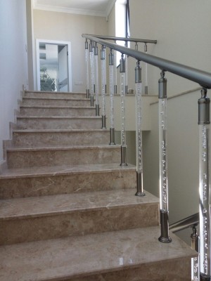 Поручні акрилові (Pleksiglass)