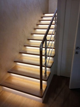 Поручні на сходи з алюмінію з круглим профілем колір срібло з прутиками