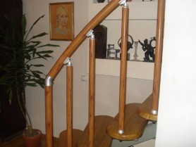 Поручні для сходів з алюмінію з круглим профілем колір під дерево без прутиків