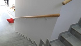 Пристінний поручень із ясена