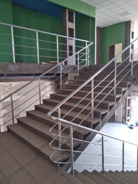 Перила алюминиевые на лестницу поручень круг цвет серебро