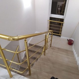 Алюмінієві поручні профіль коло колір золото