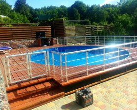 Поруччя для басейну з алюмінію з круглим профілем колір срібло з прутиками