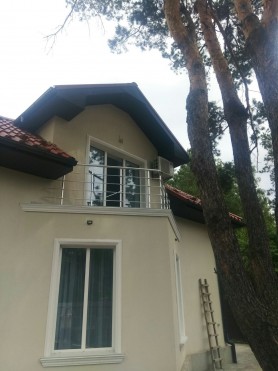 Поруччя алюмінієві на балкон круглий профіль колір срібло з прутиками